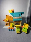 Vtg Fisher Price Little People Lift & Load Depot 942 Lot