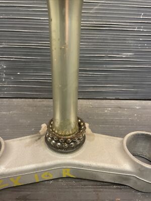 2011 Kawasaki Ninja ZX10R Lower bottom triple tree, Straight