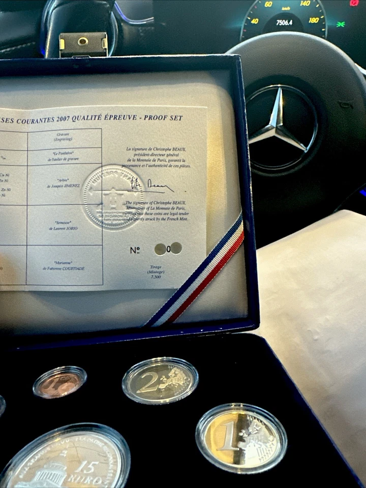 France - Coffret Belle Epreuve 2007 - Incluant la Pièce de 15 Euro en Argent - Photo 3/4