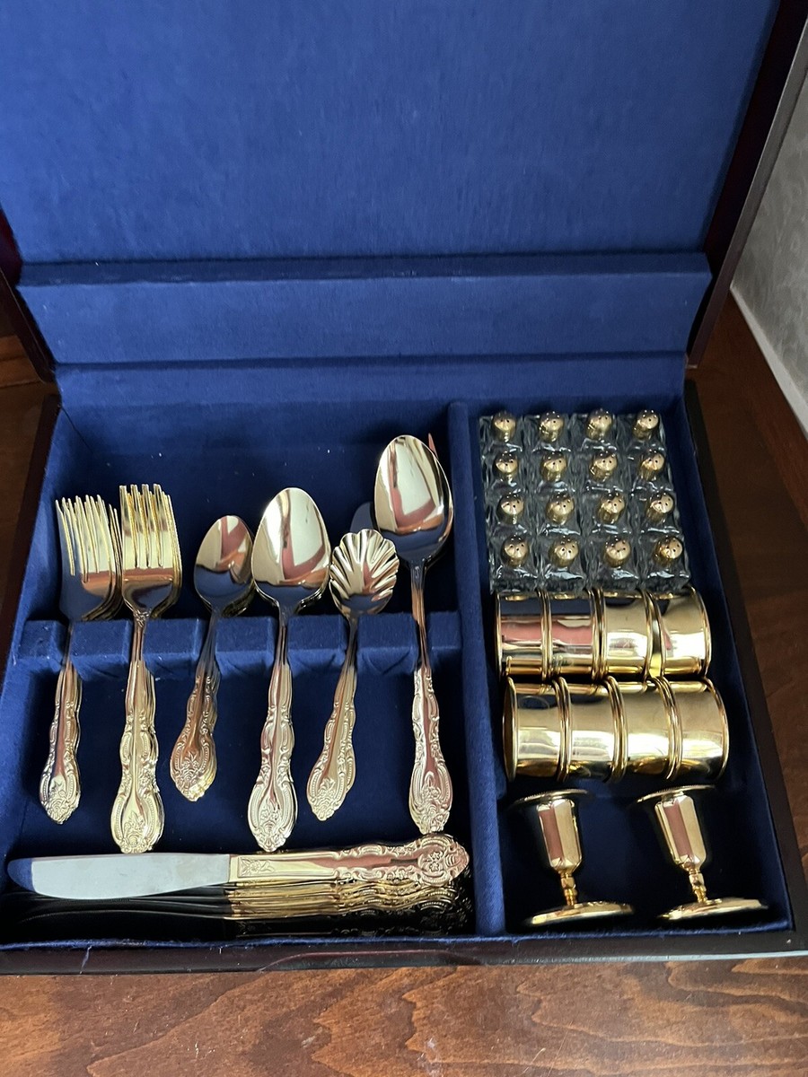 International Silver Company 71 Piece 24K Goldplated Flatware Set