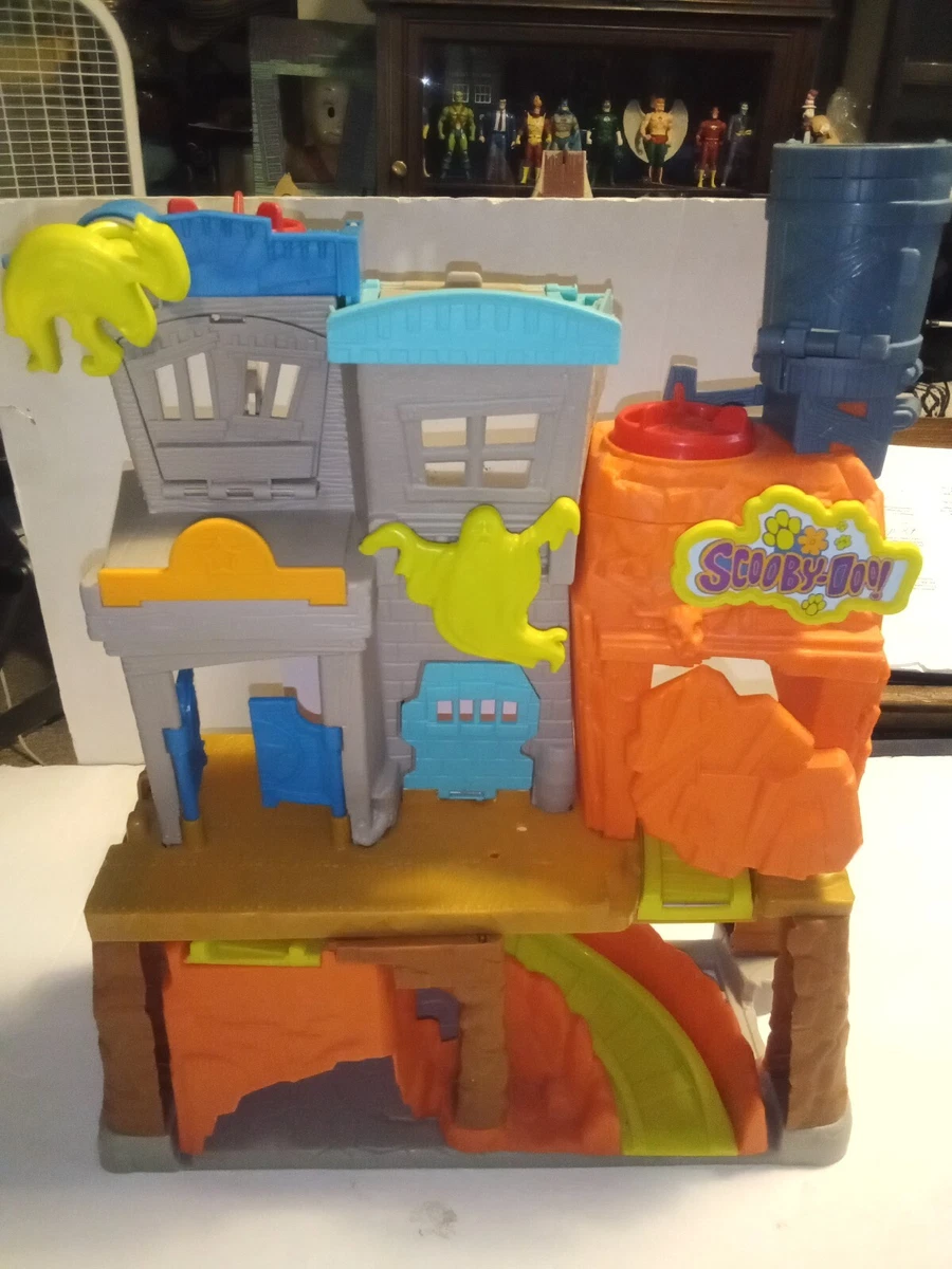 Imaginext scooby doo hotsell haunted ghost town