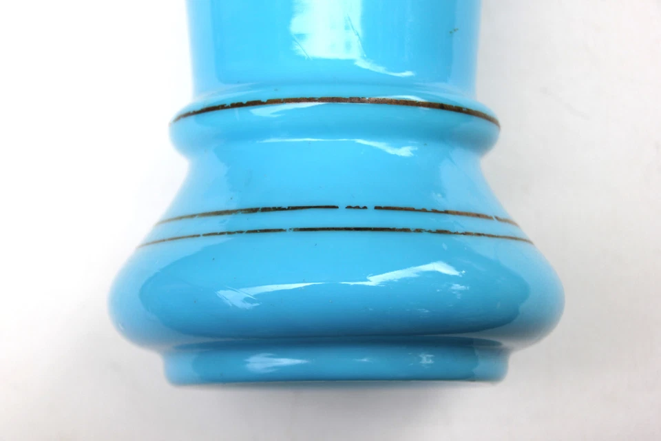 Vase ancien en opaline bleu turquoise. - Photo 3/4