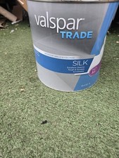 Valspar Trade Silk  Base A 2in1 Paint & Primer 2.5L Dent On The Tin