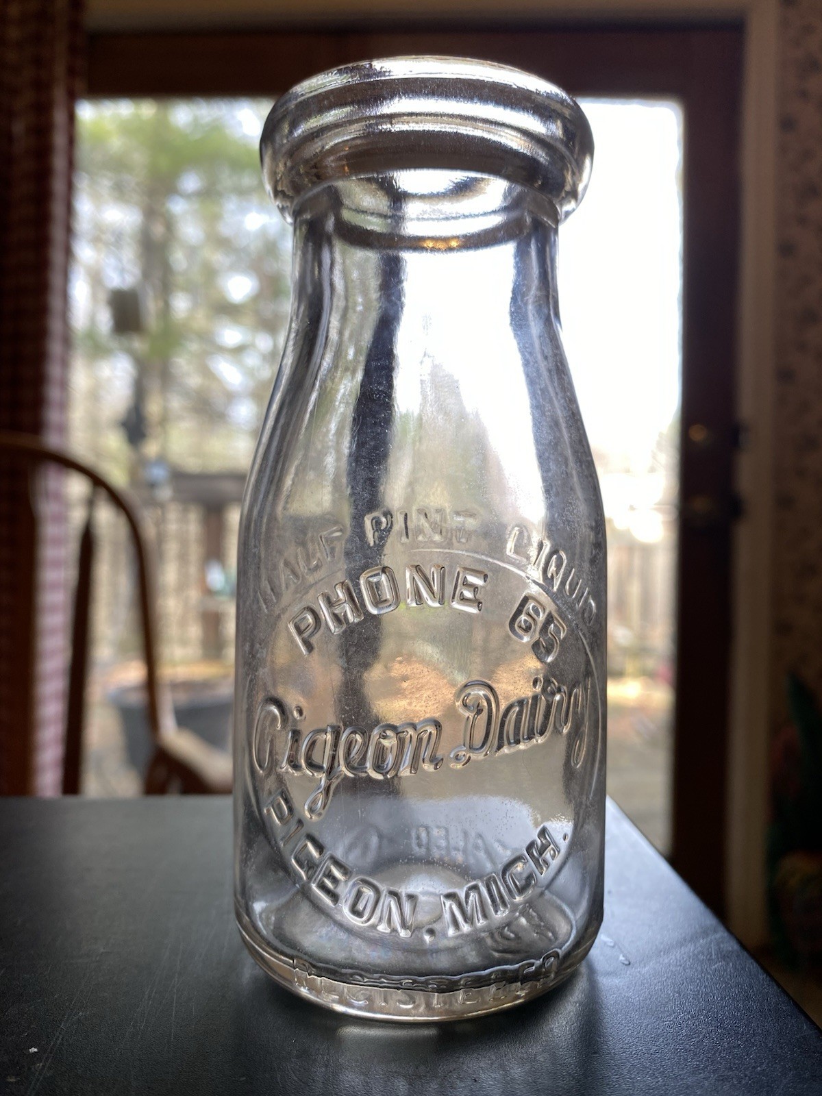 Pigeon Dairy Half Pint Embossed Bottle Pigeon, Miicigan