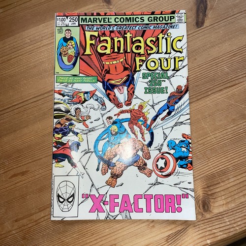 Marvel Comics FANTASTIC FOUR #250 Jan 1st Print X-Men . Mint