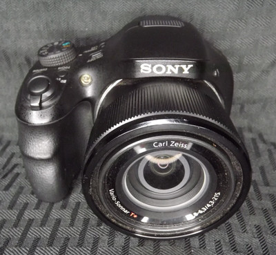 Sony Cyber-shot DSC-HX300 20.4 MP 50x Zoom Digital Camera