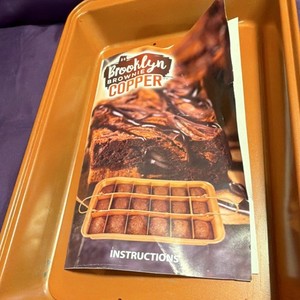 Brooklyn Brownie Co. Copper Non-Stick Steel Brownie Baking Pan w/ Divider