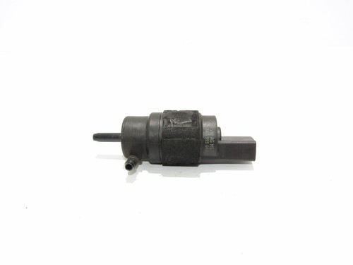 Audi A5 2007 Wischwasserpumpe Waschwasser window cleaner motor sprayer