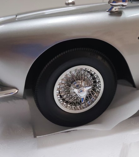 12ART Resin Model Car 1/12 Aston Martin DB4 DHC CABRIOLET OPEN 1962 - Picture 6 of 7