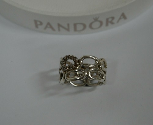 Pandora Circle of Friends Ring 