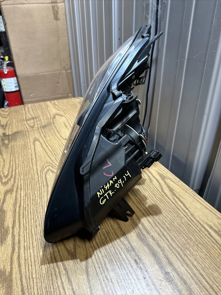 2009 2010 2011 2012 2013 2014 NISSAN GT-R GTR RH RIGHT HEADLIGHT XENON HID OEM Foto 3 de 4