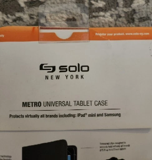 Solo NY Metro Universal iPad Minis Tablet Case Black Color UBN2204 New - Image 3 of 3