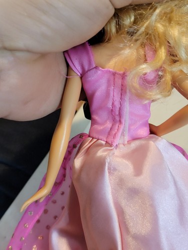 Rapunzel Barbie Puppe rosa Kleid 1999 Mattel 26757 falsche Puppe sehr guter Zustand C336G  - Bild 17 von 17