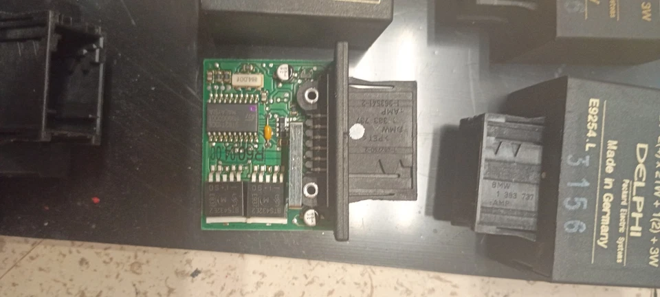 Реле указателя поворота светодиодное модифицированное для BMW 61 312 306 979 R850 R1100 R1150 R1200 - Изображение 2 из 3