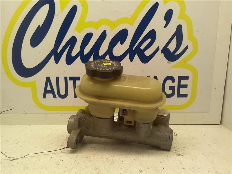 Cilindro maestro de freno sin ABS compatible con 91-99 SATURN S SERIES 2407 Foto 2 de 3