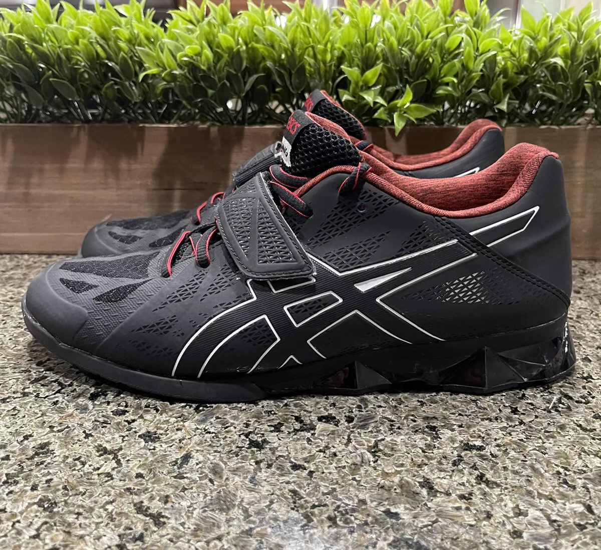 Asics men's lift master lite sale