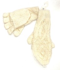 American Eagle Outfitters Women's Cool Weather Beige Warm Mitten, One Size.