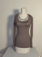 Simply Vera Wang L Shell Velvet Long Sleeve 66% Polyester 26% Nylon 8% Spandex