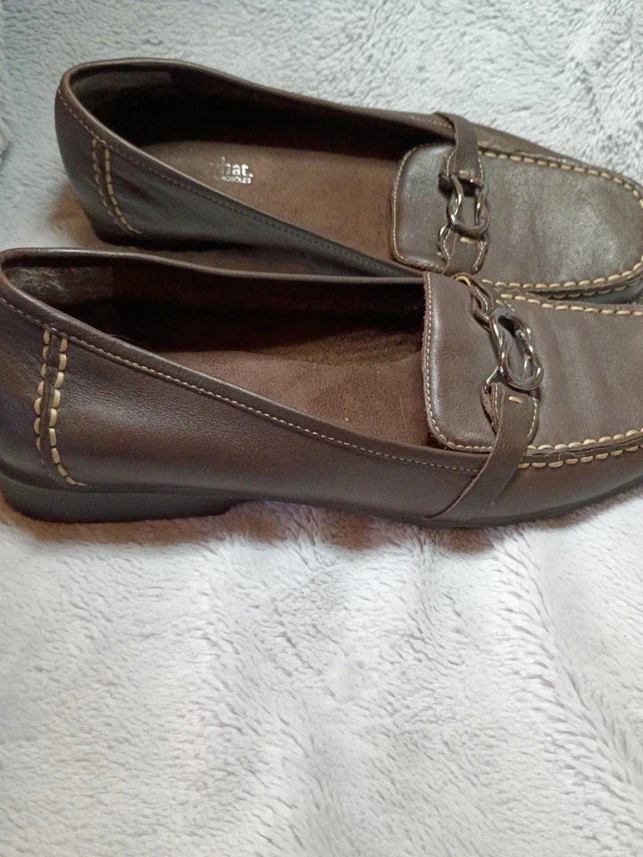 Mocasines para mujer What's What By Aerosoles marrón talla 10 Foto 2 de 4