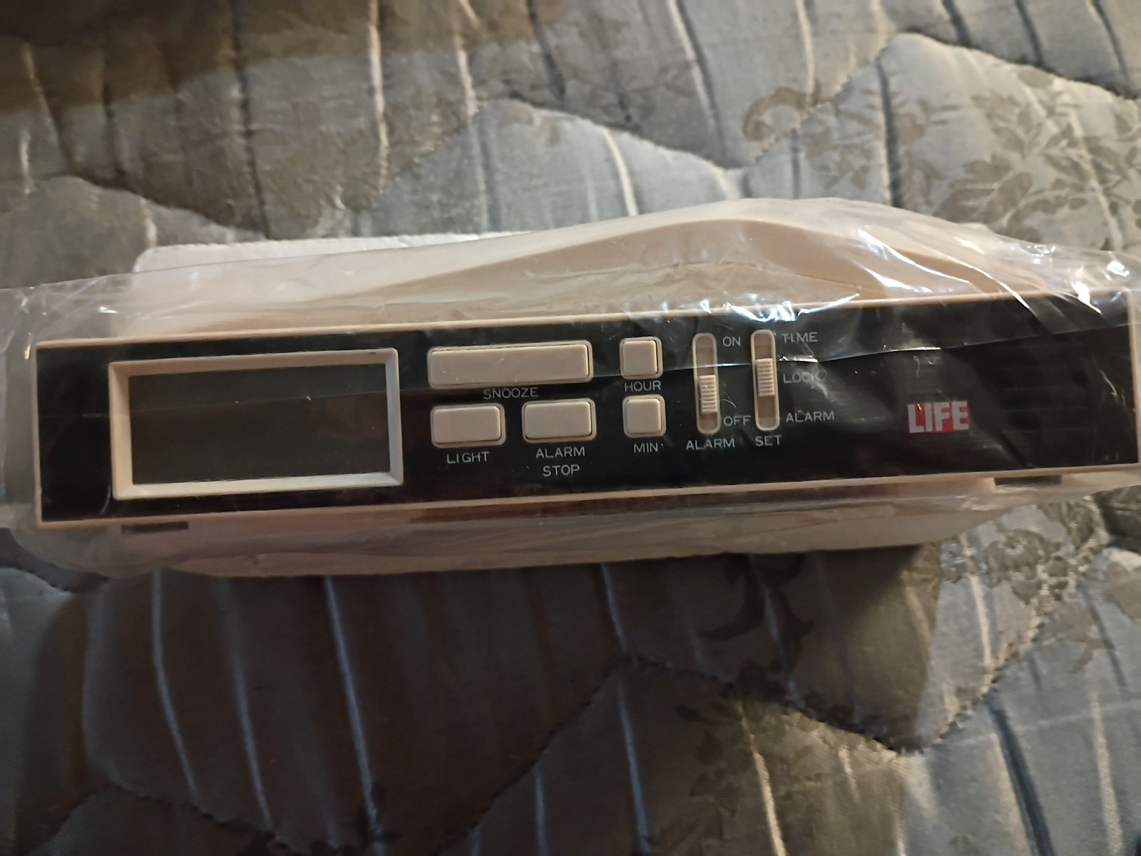 VINTAGE unused LIFE Push Button Corded Telephone COMBO Alarm Clock TK-007 Works