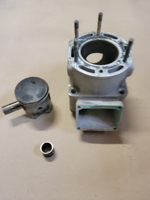 1997 Yamaha Xtc 500 Venture Cylinder And Piston 8CJ00