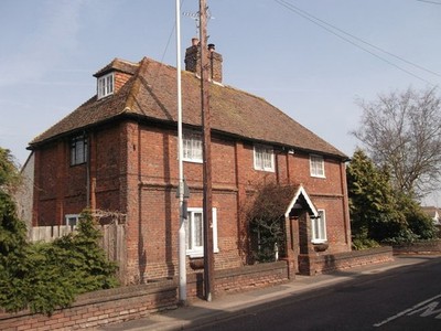 Foto A2 The Vicarage, No.66 North Street, Sittingbourne A Grade II Liste c2012