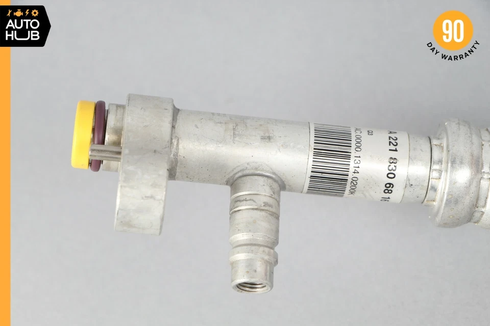 07-11 Manguera de succión de refrigerante Mercedes W216 CL550 S550 2218306816 OEM Foto 3 de 4