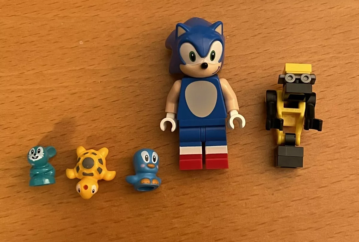 LEGO Sonic the Hedgehog | SONIC, CUBOT, + 3 ANIMAL Minifigures | 76993