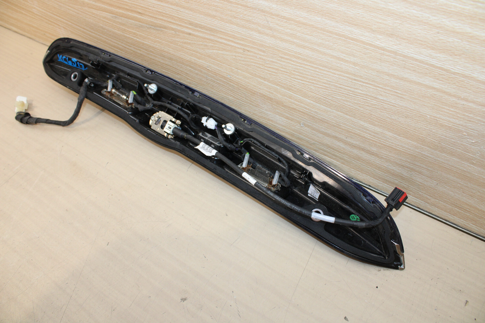 14-22 MASERATI GHIBLI DECKLID TRUNK LID MOLDING + CAMERA BLUE ORIGINAL OEM