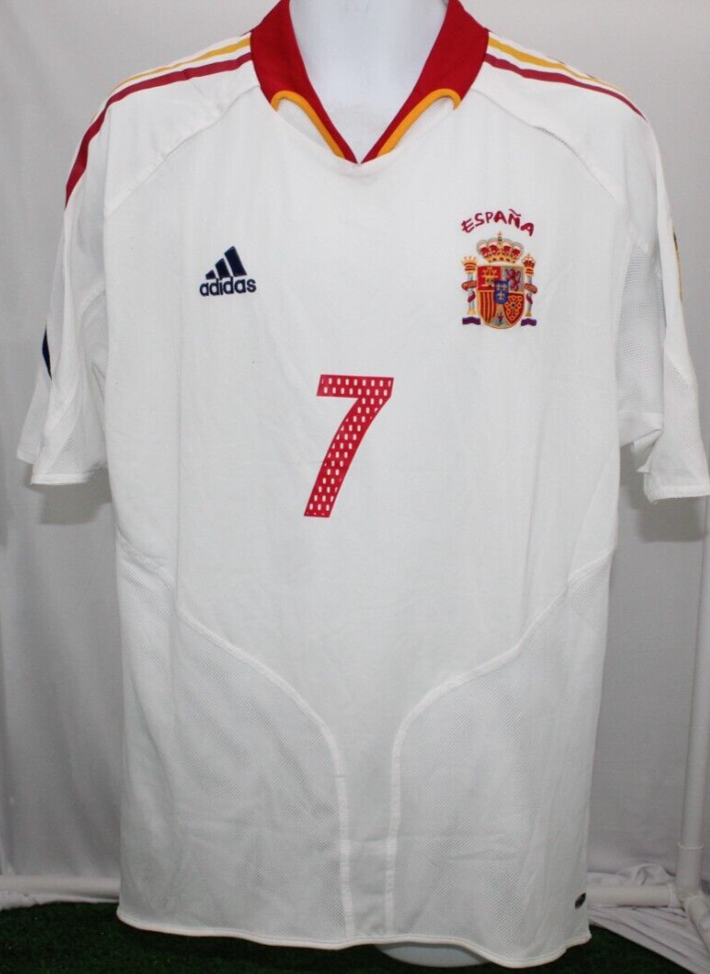 Spain Jersey Espana Adidas 100% authentic Size Large 2004 #7 RAUL