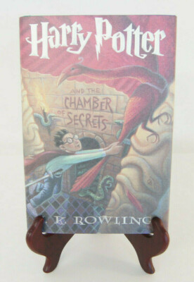 Harry Potter and The Chamber of Secrets (2) 1st Edition 1999 w/Spelling Error