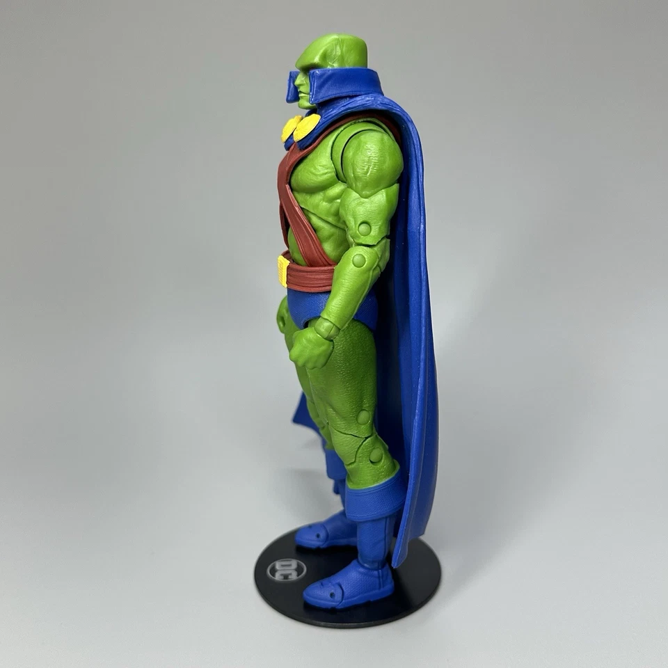 McFarlane DC Multiverse Classic Martian Manhunter 7" Action Figure w/ Card - Image 4 of 4