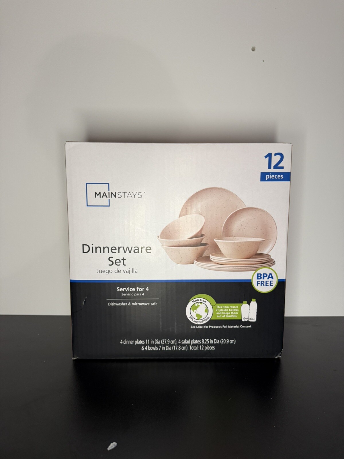 12-Piece Pink Dinnerware Set SEALED