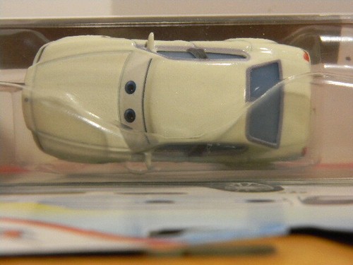 DISNEY PIXAR "CARS", "ANTONIO VELOCE ECCELLENTE" White, Unopened Blister Pack - Picture 5 of 11