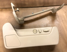 2009 Chevy Suburban Seat Switch Trim Passenger Right 2007-2013 Tahoe Yukon 2009 Chevy Suburban Seat Switch Trim Passenger Right 2007-2013 Tahoe Yukon