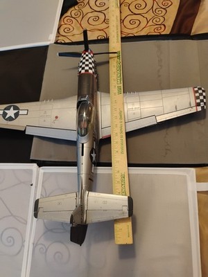 Plastic  Toy Plane 32X Limited Edition 1/32 P-51D ''Big Beautiful Doll