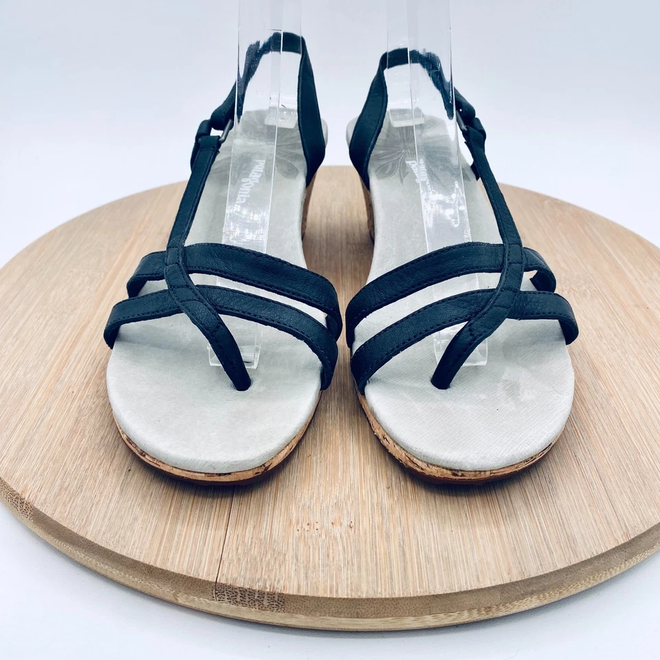 Sandalias de cuña Patagonia para mujer 5,5 de cuero negro con tira trasera Peep Foto 3 de 4