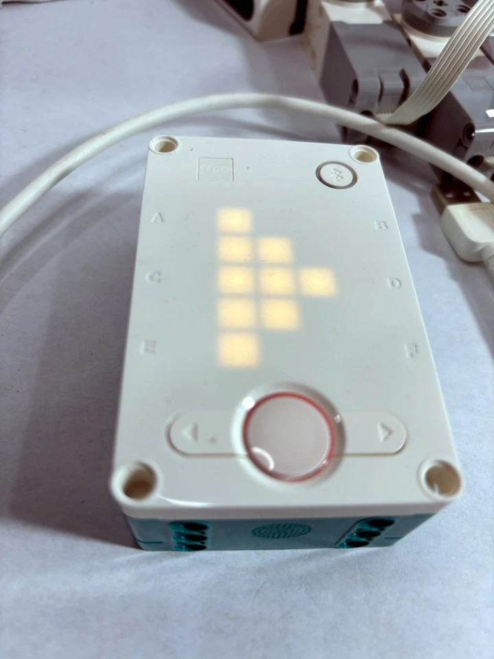 Lego Mindstorms Robot Inventor 51515 Technic Educational, Box See descript LOT B - Image 3 of 4