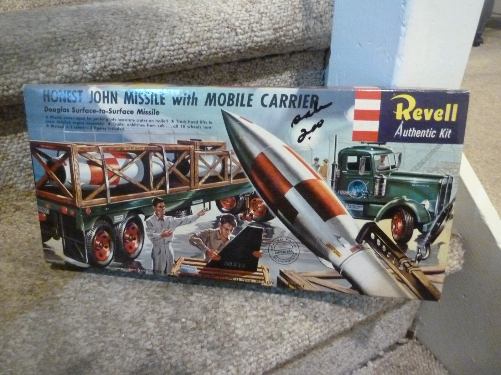 Lot of 7 vintage Model Kits Revell Monogram Mattel UPC Heller BRAND NEW