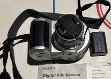 Sony CD Mavica MVC- CD400 4.0 MP DigitalCamera W/ Battery Bag Works No Charger
