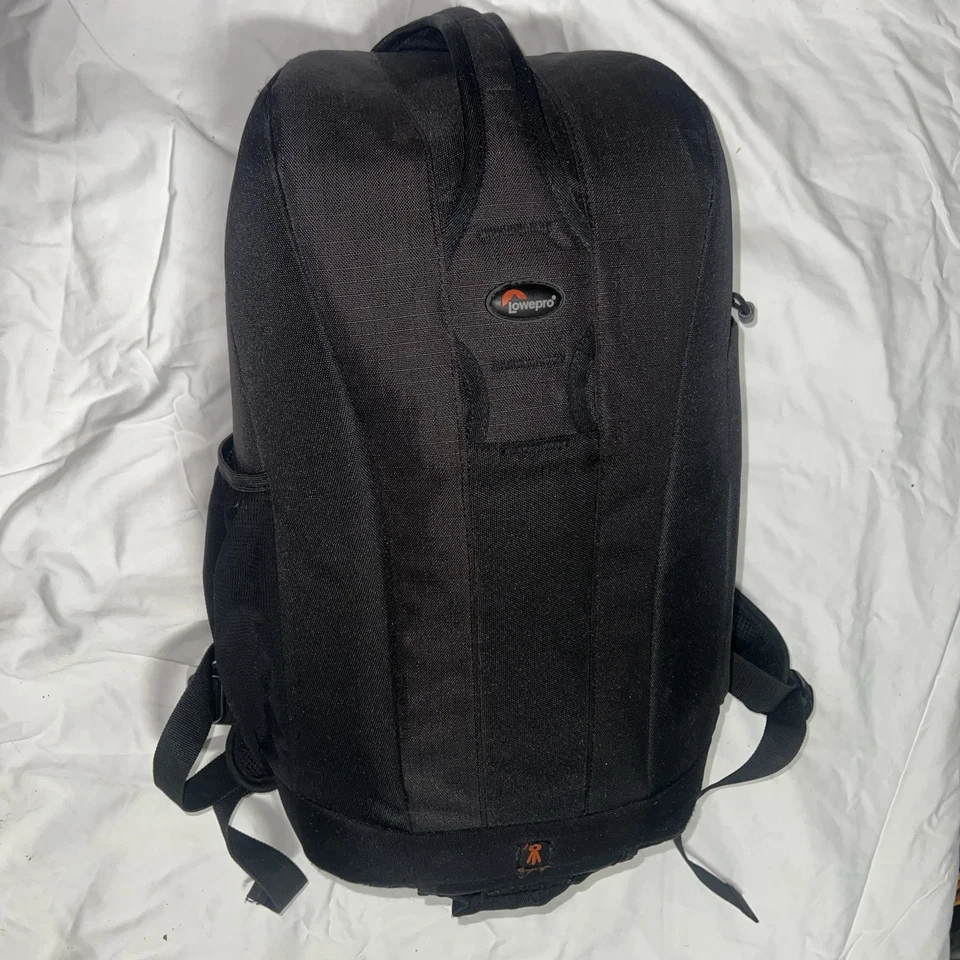 Lowepro Flipside 300 DSLR Camera Backpack Black, Padded - Image 2 of 4