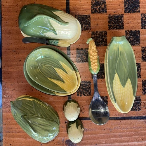 Vtg Shawnee Corn on the Cob Cvrd Serving Dish Butter Bowls Salt & Pepper  14 Ct