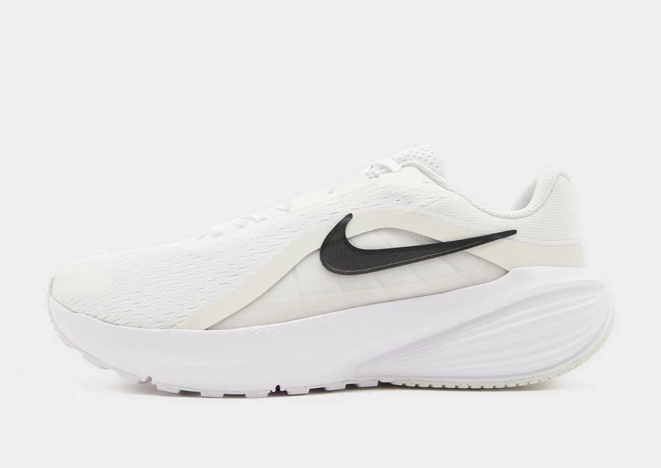 Nike Downshifter 14 Men's Shoes in White
