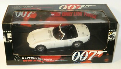 Autoart Toyota ST165 Cabrio 007 James Bond 1:18 Model Car - White 