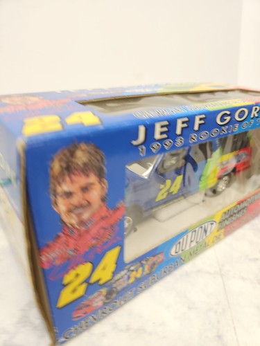Jeff Gordon Chevrolet Suburban Metal Diecast Bank 1993 Rookie of the Year NASCAR - Picture 7 of 19