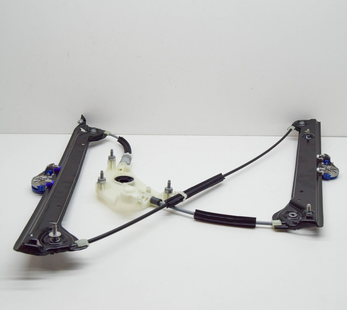 BMW 6 Gran Turismo G32 Front Right Door Window Regulator 