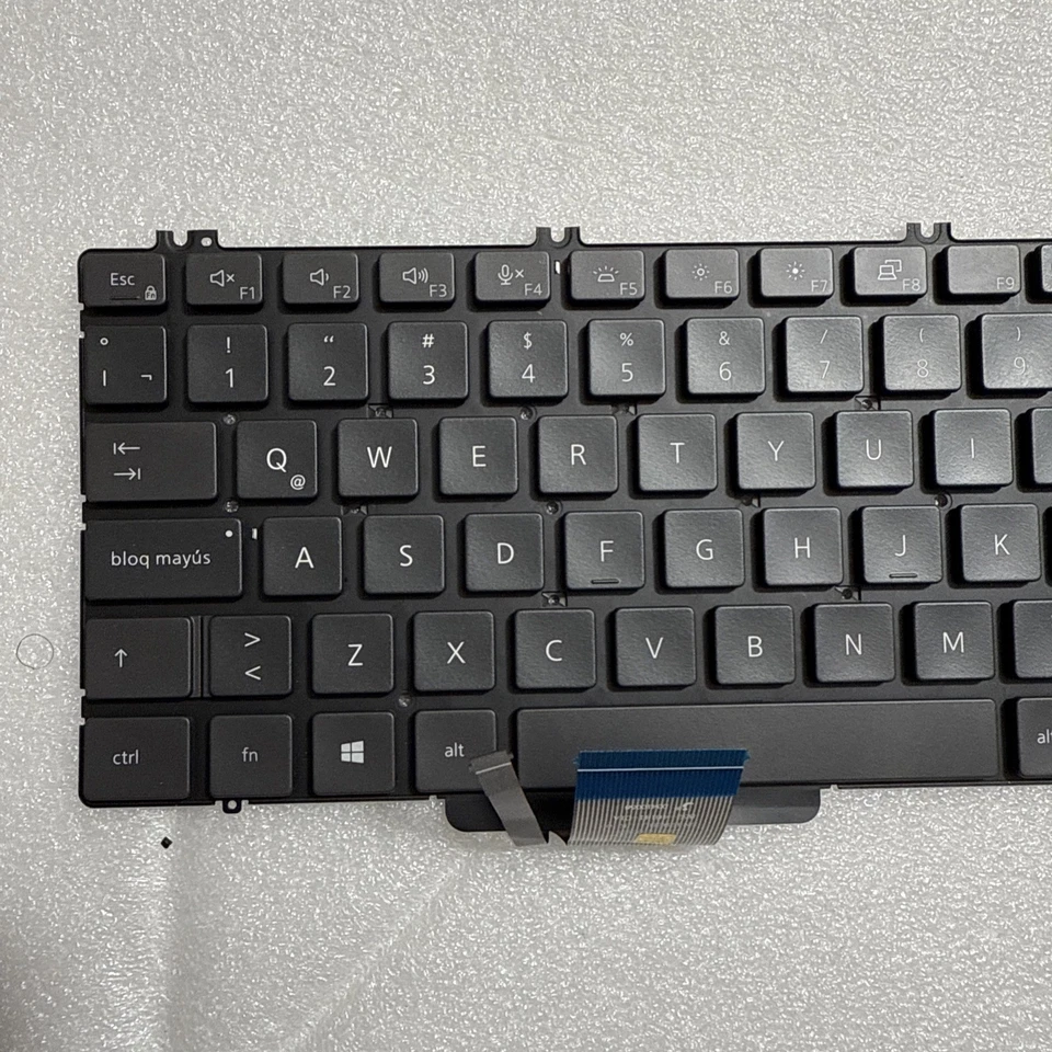 New Dell Precision 7550 7560 7750 7760 SPANISH LATIN BCL Replacement Keyboard - Image 2 of 4