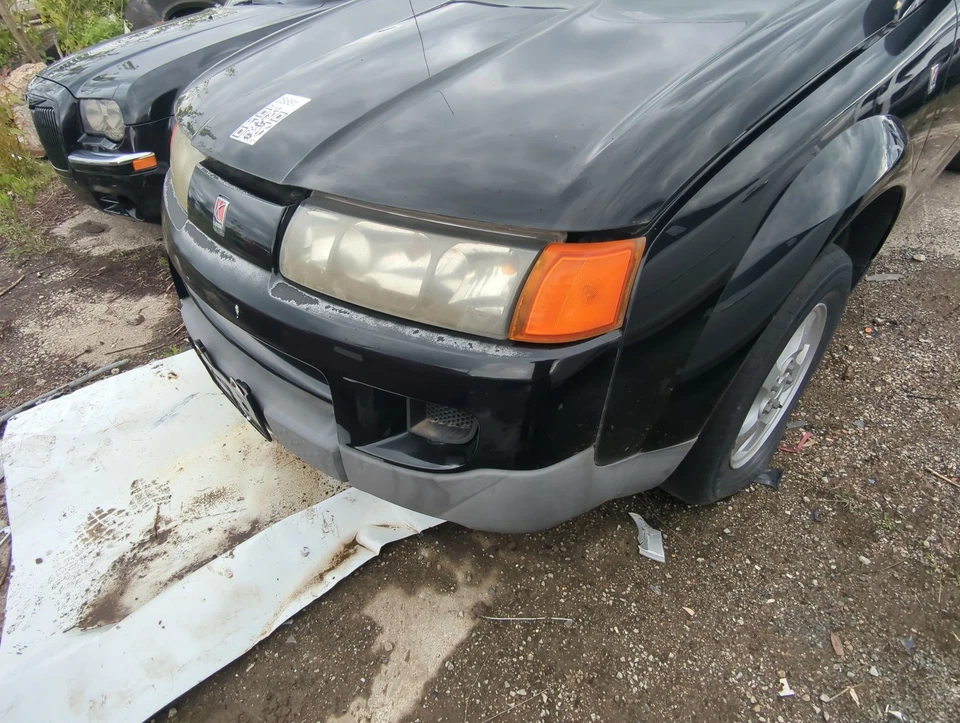 2002-2005 Saturn Vue Front Bumper - Oem VVJ8C Foto 3 de 3