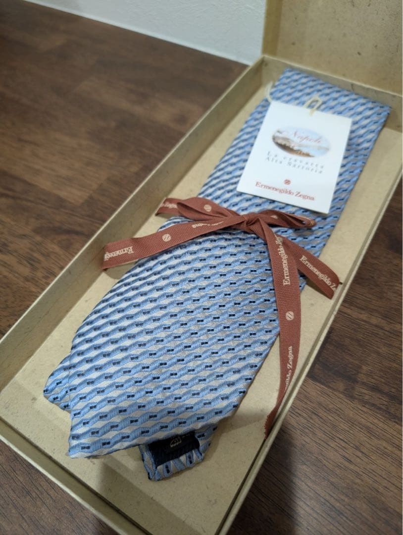 Ermenegildo Zegna ネクタイ ブルー Ermenegildo Zegna Blue Tie Silk Men Stripe Logo Italy Tag Box