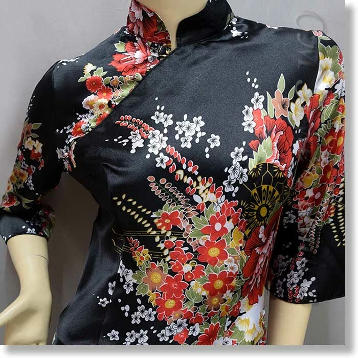 Túnica chinesa Cheongsam estilo Qipao floral cetim sedoso preta P/M/G/XL - Imagem 2 de 4